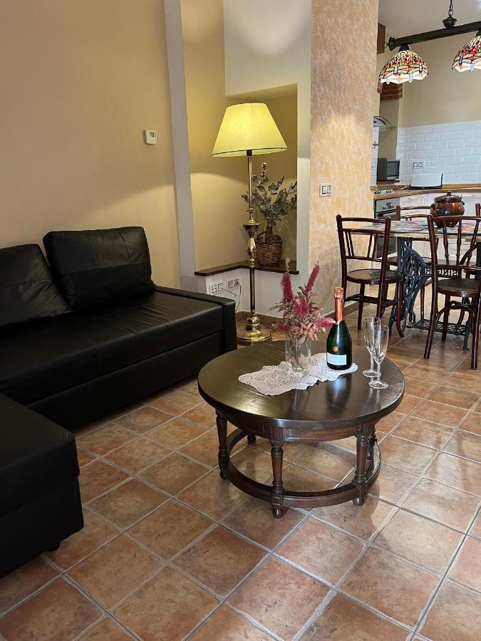 Apartamento Del Sol, Centro Del Pueblo, Aire Acondicionado L' Escala المظهر الخارجي الصورة