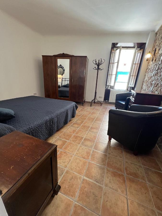 Apartamento Del Sol, Centro Del Pueblo, Aire Acondicionado L' Escala المظهر الخارجي الصورة